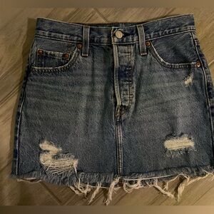 Women’s Levi’s Icon Denim Skirt Size 25